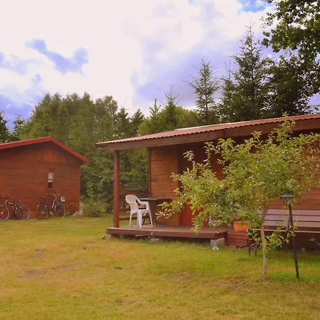 Domki Letniskowe Pod Czeresnia Lodge *